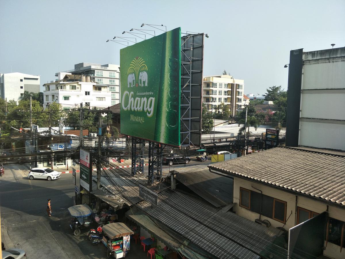 Chill Chill At Nimman Apartment Chiang Mai Exterior photo